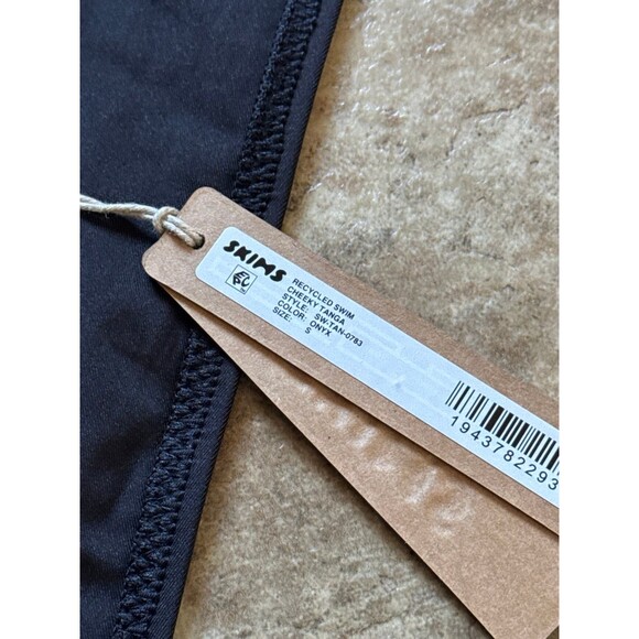 Skims Signature Swim Cheeky Tanga Bottom Onyx
Size Small - Picture 9 of 9